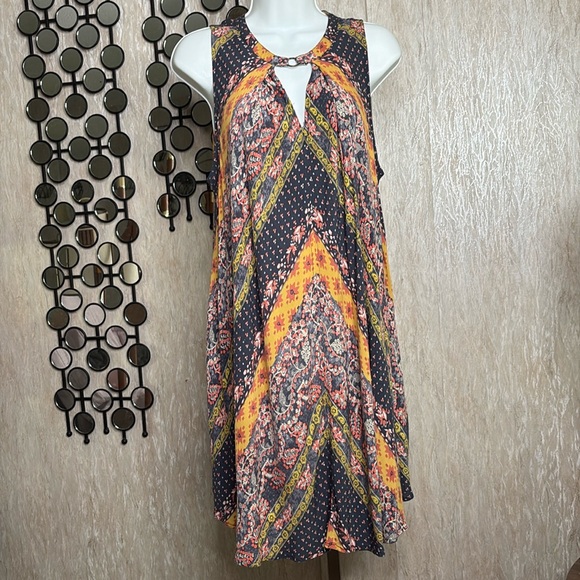 Umgee Dresses & Skirts - Umgee patchwork hippie Dress with Keyhole